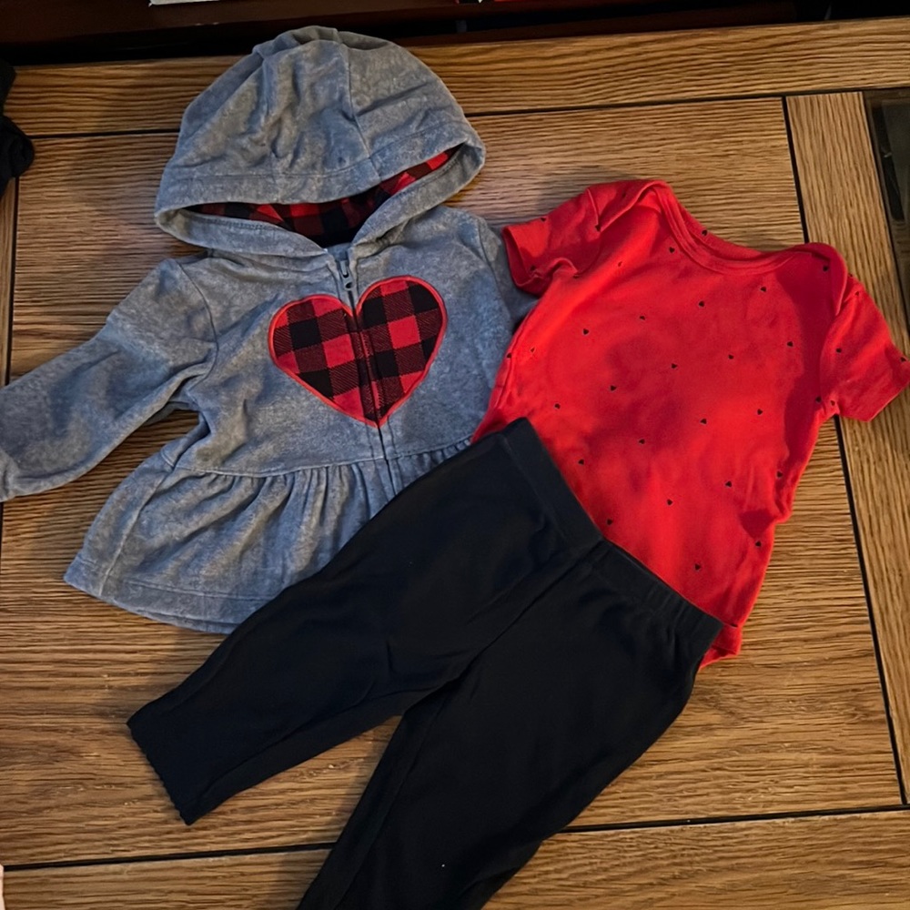 Carters 6 month set